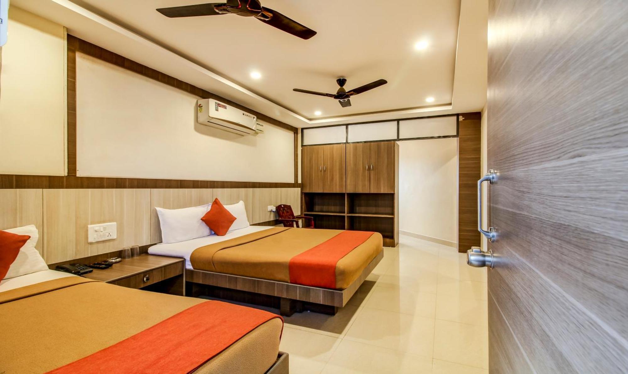 Hotel Neem Tree Hyderabad Airport Samsabad Kültér fotó