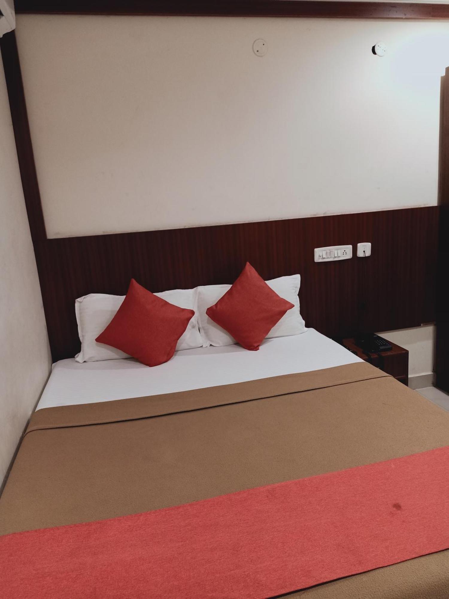 Hotel Neem Tree Hyderabad Airport Samsabad Kültér fotó