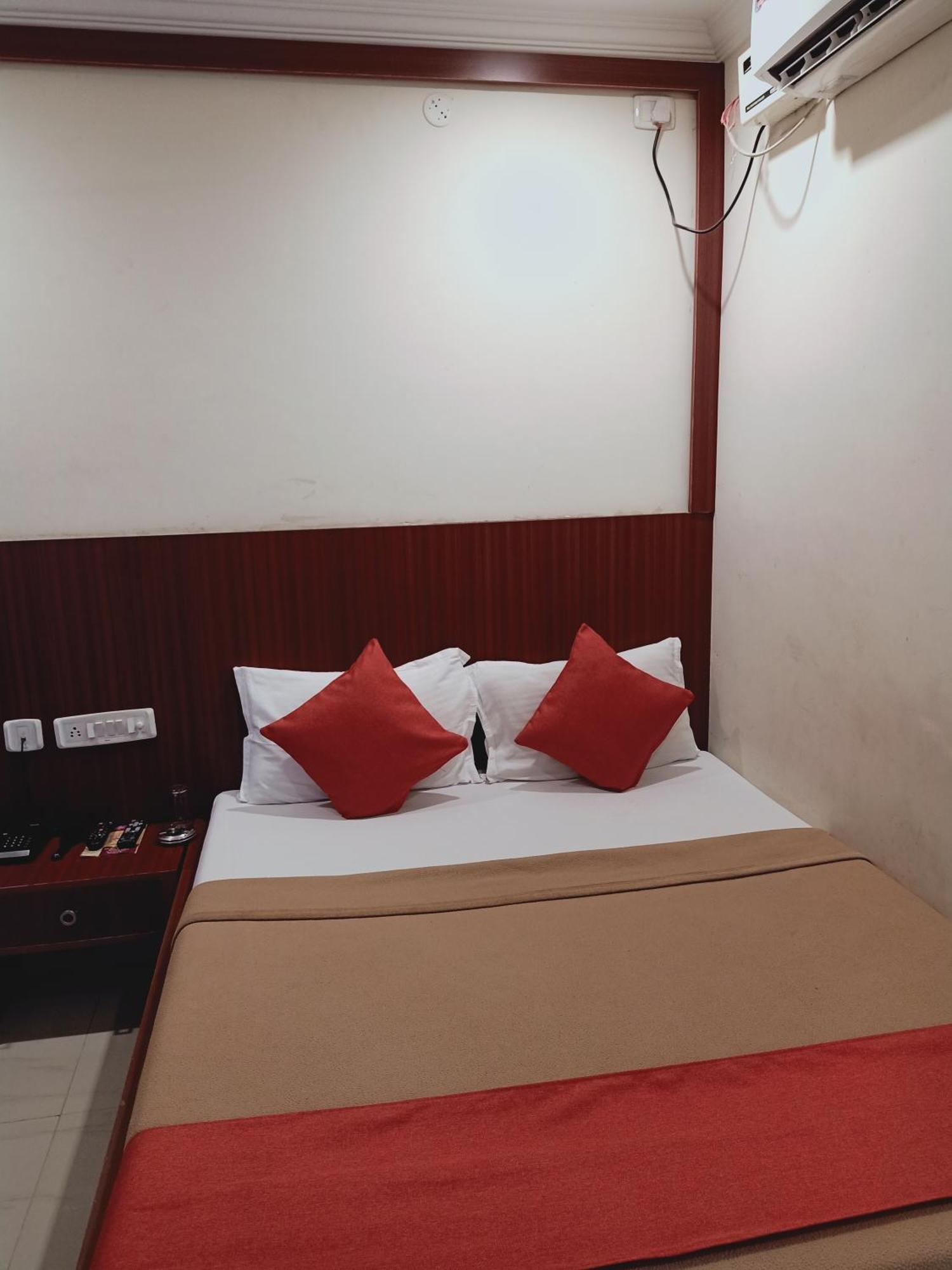 Hotel Neem Tree Hyderabad Airport Samsabad Kültér fotó