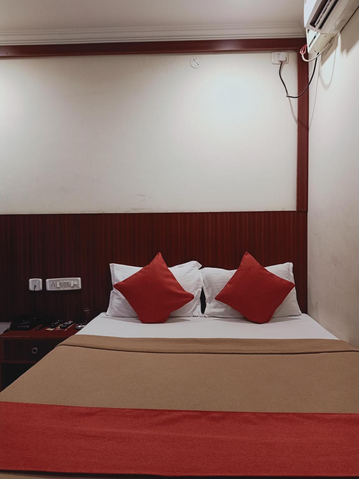 Hotel Neem Tree Hyderabad Airport Samsabad Kültér fotó